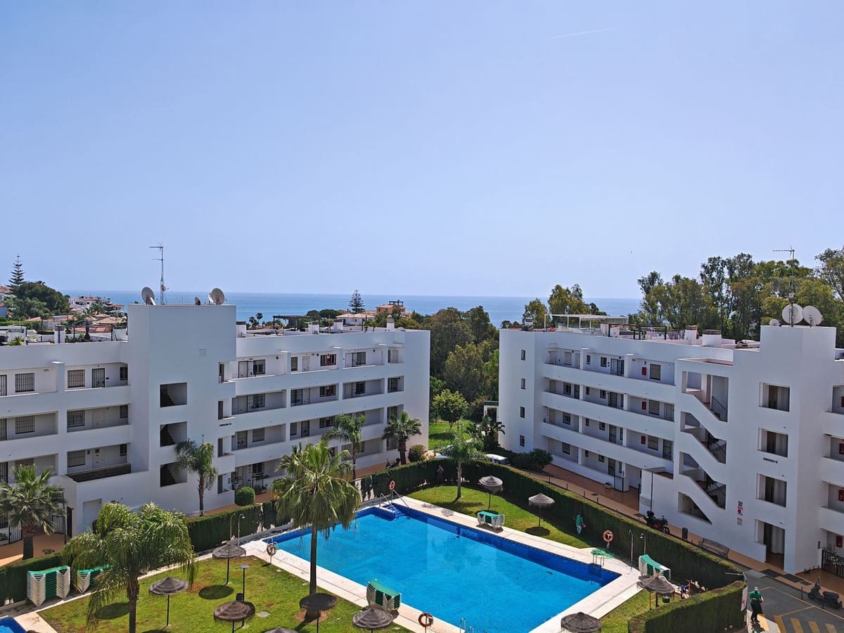 2 sovrum Lägenhet till salu i Mijas Costa med pool garage - 260 000 € (Ref: 9929967)