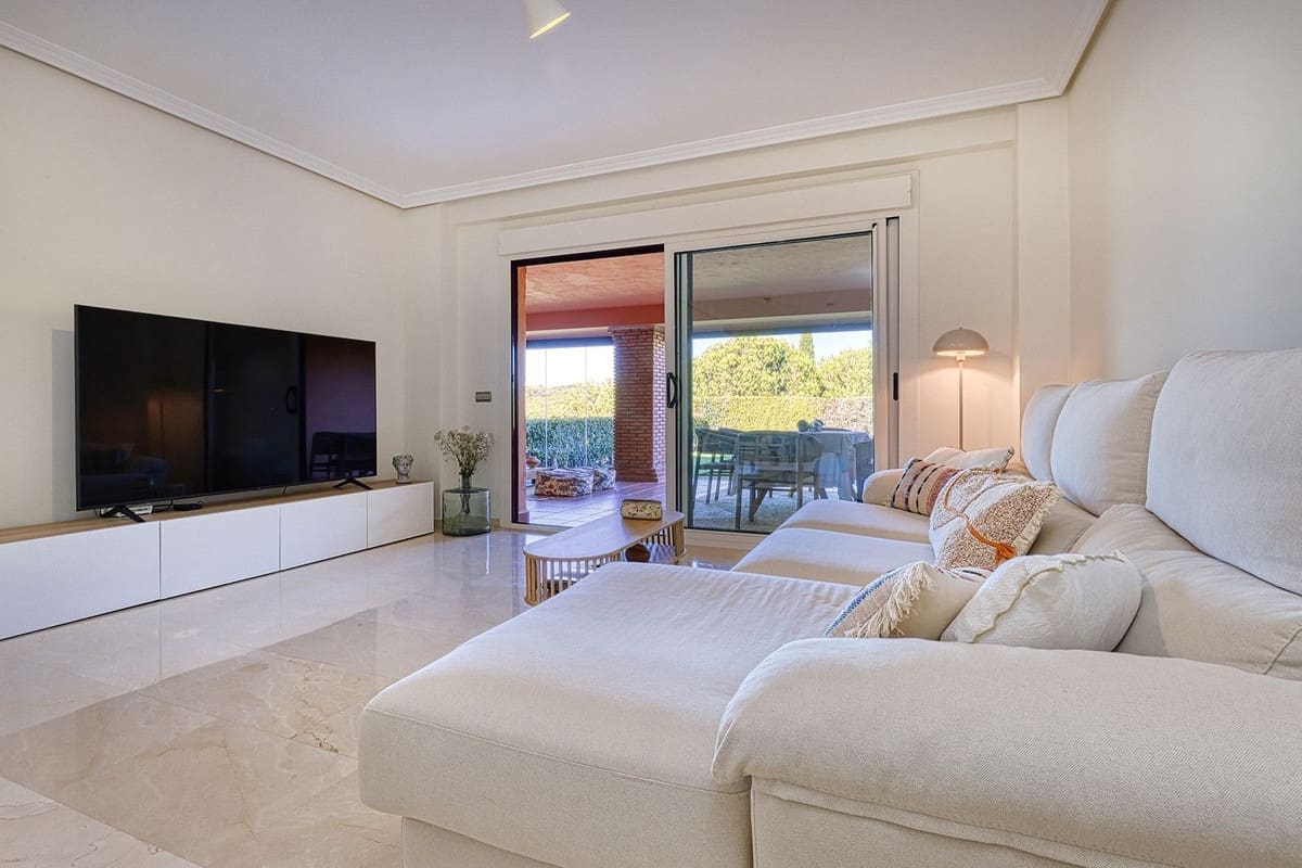 2 soverom Leilighet til salgs i Bahia de Casares med svømmebasseng garasje - € 480 000 (Ref: 9937028)