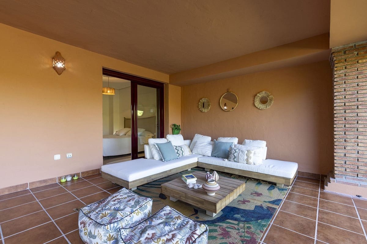 2 soverom Leilighet til salgs i Bahia de Casares med svømmebasseng garasje - € 480 000 (Ref: 9937028)