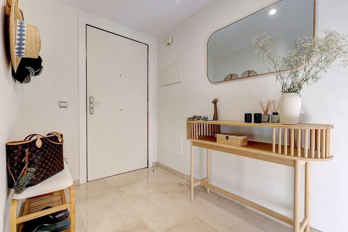 2 soverom Leilighet til salgs i Bahia de Casares med svømmebasseng garasje - € 480 000 (Ref: 9937028)