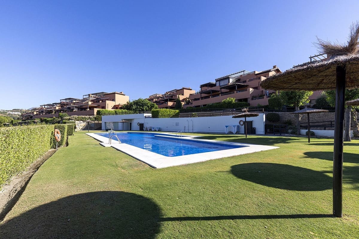 2 soverom Leilighet til salgs i Bahia de Casares med svømmebasseng garasje - € 480 000 (Ref: 9937028)