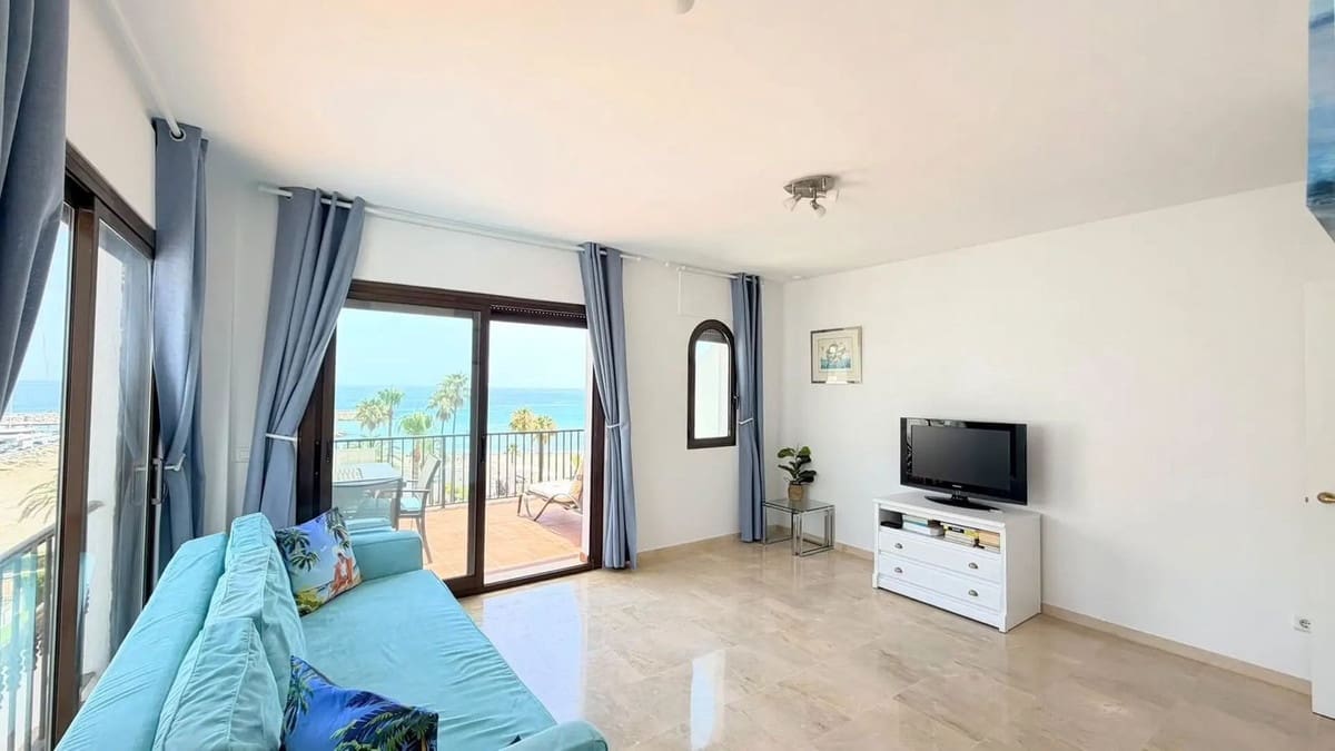 1 sovrum Takvåning till salu i La Duquesa / Puerto de la Duquesa med pool garage - 330 000 € (Ref: 9937031)