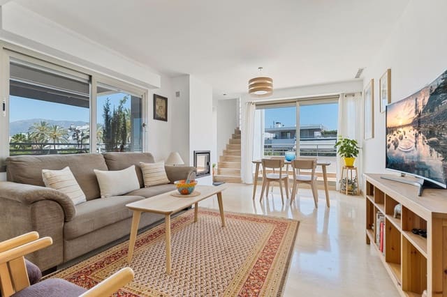 2 soverom Leilighet til salgs i Mijas Costa, Mijas med svømmebasseng garasje - € 370 000 (Ref: 9948862)