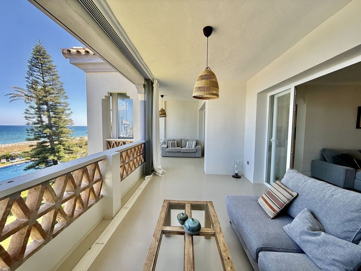 3 slaapkamer Appartement te koop in Bahia de Casares met zwembad garage - € 995.000 (Ref: 9950782)