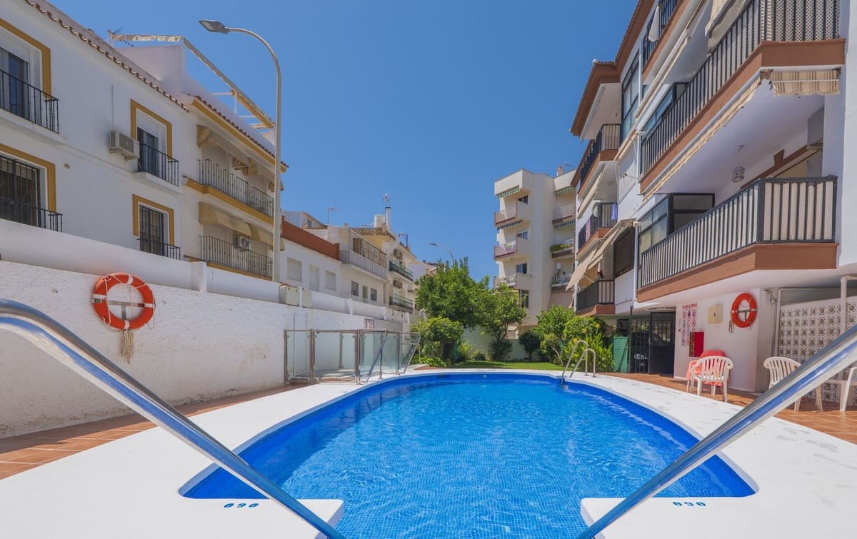 2 makuuhuone Kattohuoneisto myytävänä paikassa Torremolinos mukana uima-altaan 
autotalli - 790 000 € (Ref: 9958452)