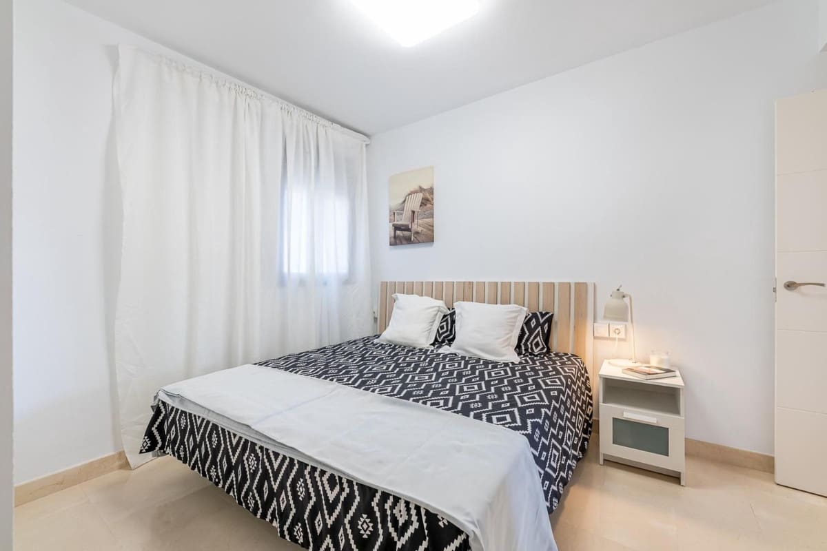 2 soverom Leilighet til salgs i Bahia de Casares med svømmebasseng garasje - € 389 000 (Ref: 9958456)
