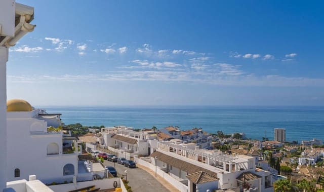 Ático de 3 habitaciones en Riviera del Sol, Mijas en venta con piscina - 559.000 € (Ref: 9958457)