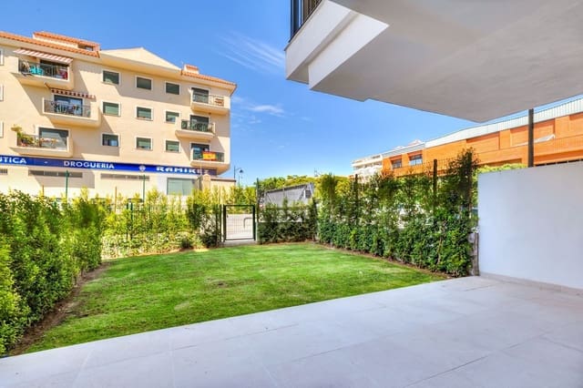 2 soverom Leilighet til salgs i Estepona med svømmebasseng garasje - € 595 000 (Ref: 9964213)