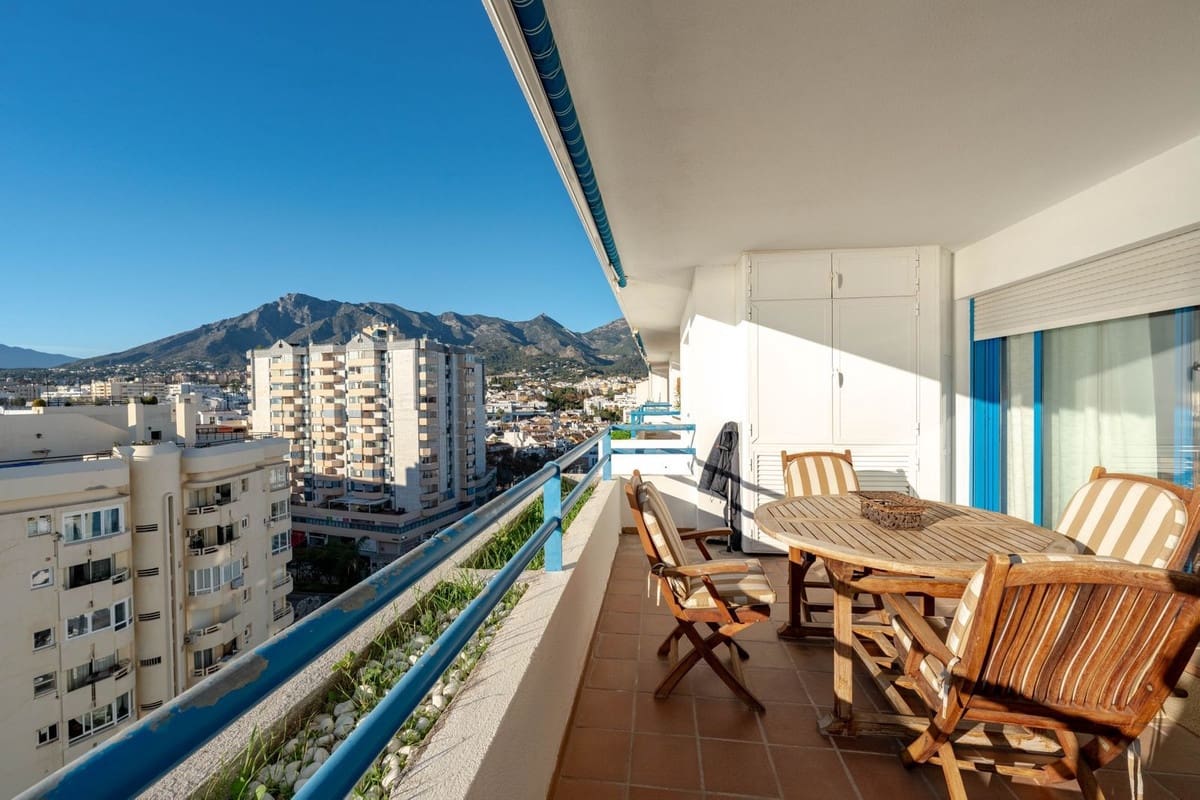 2 slaapkamer Appartement te koop in Marbella met zwembad garage - € 670.000 (Ref: 9970892)