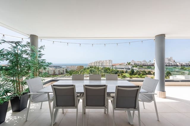 4 soverom Leilighet til salgs i Estepona med svømmebasseng garasje - € 1 150 000 (Ref: 9976079)