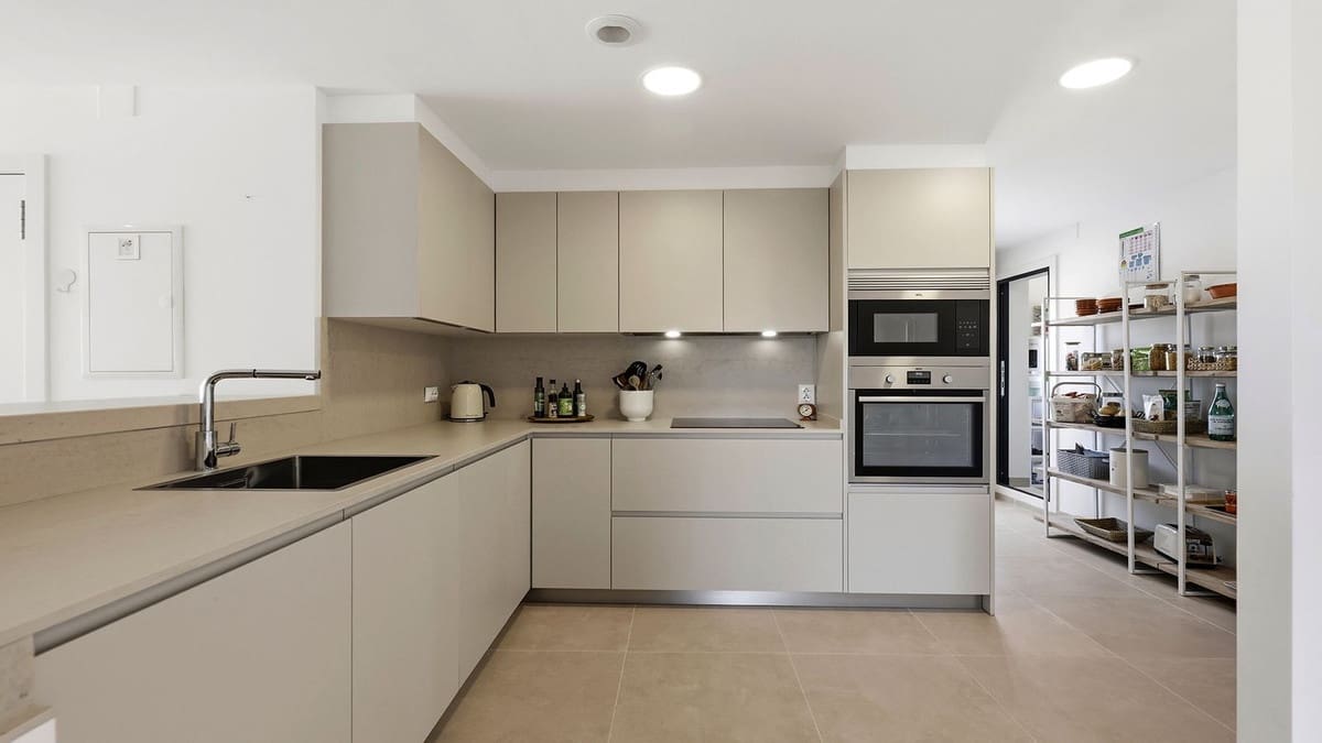 3 soveværelse Penthouse til salg i Bahia de Casares med swimmingpool garage - € 780.000 (Ref: 9987106)