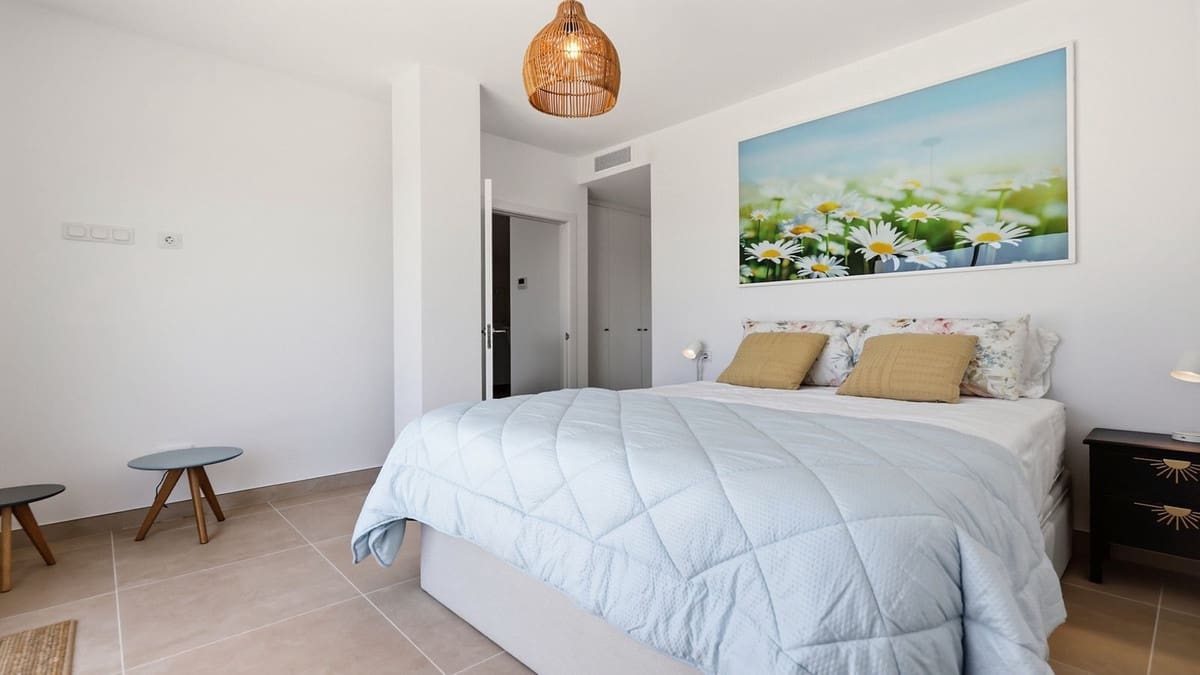 3 soveværelse Penthouse til salg i Bahia de Casares med swimmingpool garage - € 780.000 (Ref: 9987106)