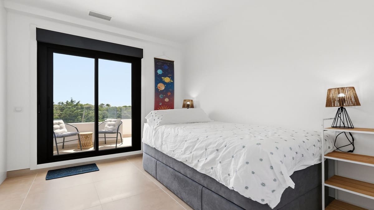 3 soveværelse Penthouse til salg i Bahia de Casares med swimmingpool garage - € 780.000 (Ref: 9987106)