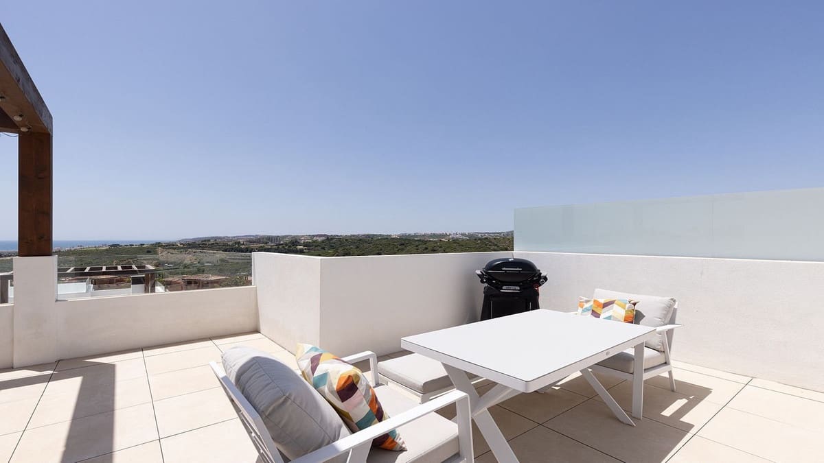 3 soveværelse Penthouse til salg i Bahia de Casares med swimmingpool garage - € 780.000 (Ref: 9987106)