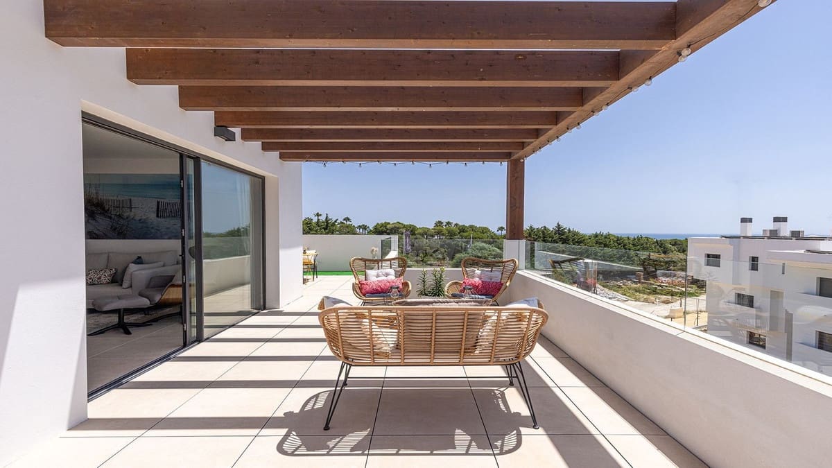 3 soveværelse Penthouse til salg i Bahia de Casares med swimmingpool garage - € 780.000 (Ref: 9987106)