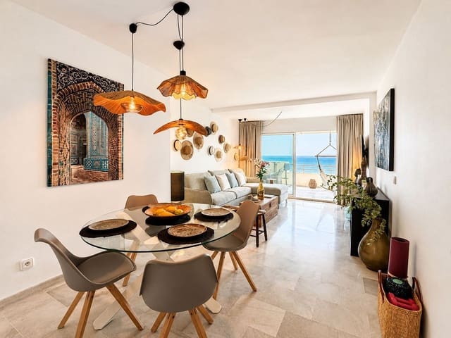 2 soverom Leilighet til salgs i Mijas Costa, Mijas med svømmebasseng - € 570 000 (Ref: 9987108)