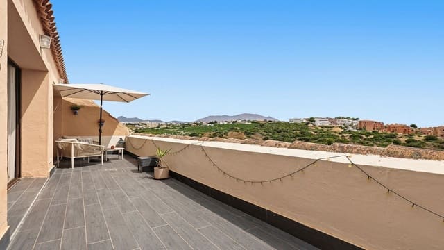 3 Zimmer Penthouse zu verkaufen in La Duquesa / Puerto de la Duquesa, Manilva mit Pool Garage - 495.000 € (Ref: 9987109)