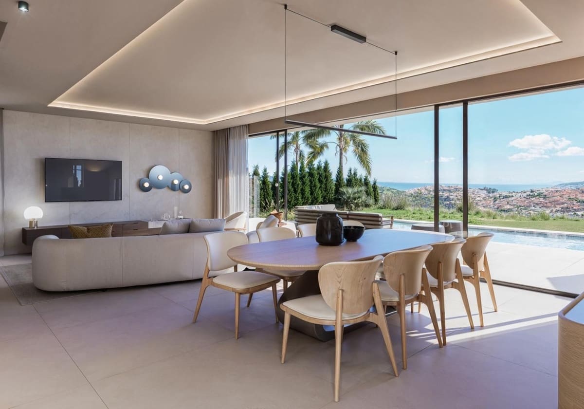 4 soverom Villa til salgs i Bahia de Casares med svømmebasseng garasje - € 2 900 000 (Ref: 9996255)