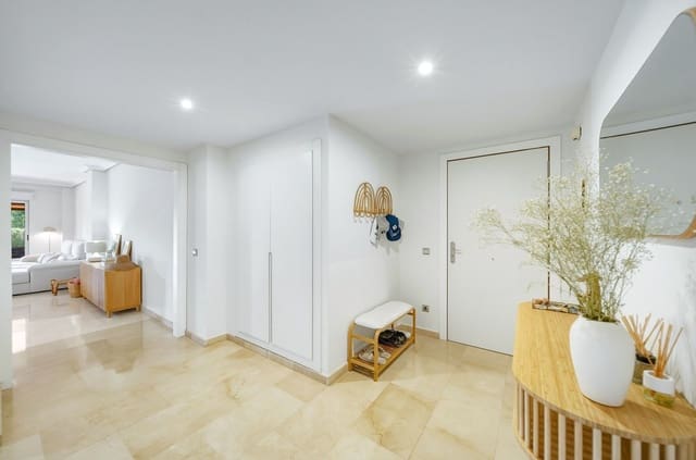 2 Zimmer Apartment zu verkaufen in Bahia de Casares, Casares mit Pool Garage - 439.000 € (Ref: 9996339)