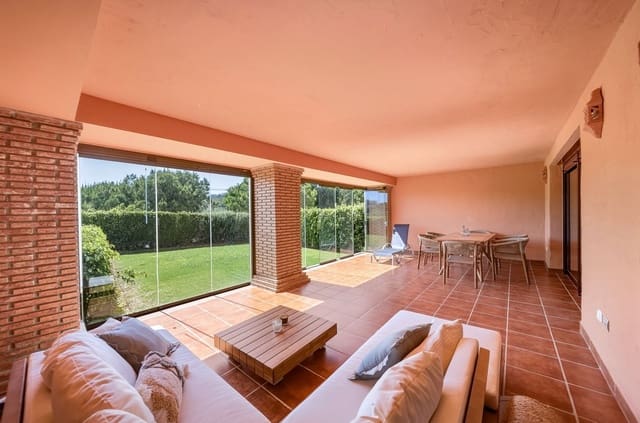 2 Zimmer Apartment zu verkaufen in Bahia de Casares, Casares mit Pool Garage - 439.000 € (Ref: 9996339)
