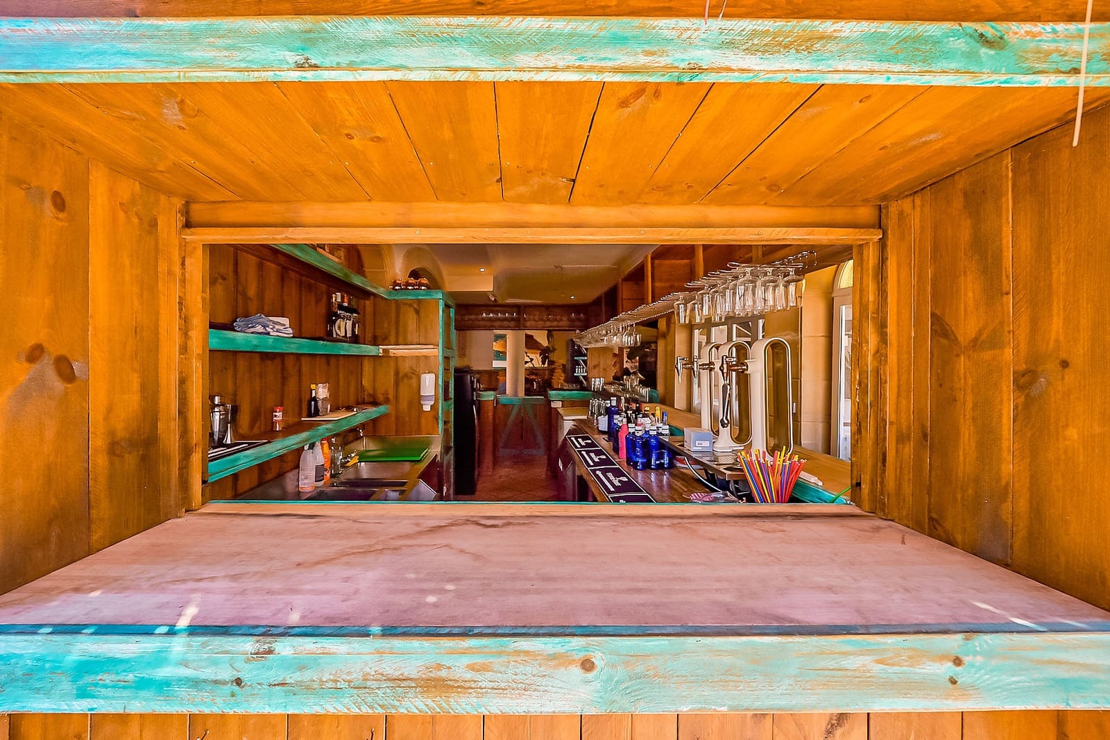 Restaurant/Bar for rent in Cala Ratjada - € 35,000 (Ref: 10140124)