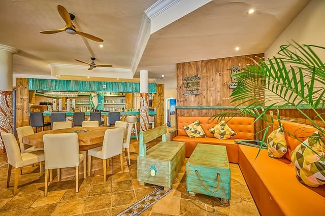 Restaurant/Bar for rent in Cala Ratjada, Capdepera - € 35,000 (Ref: 10140124)