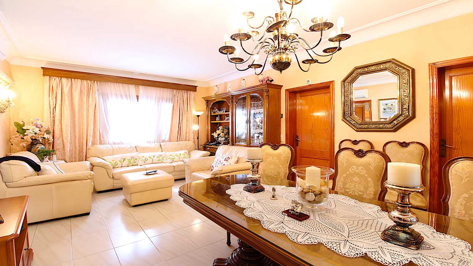 7 soveværelse Rækkehus til salg i Cala Ratjada med swimmingpool garage - € 1.000.000 (Ref: 3575753)