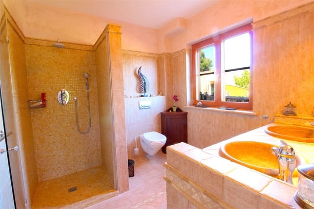 4 slaapkamer Rijtjeshuis te koop in Santa Margalida - € 980.000 (Ref: 4077737)