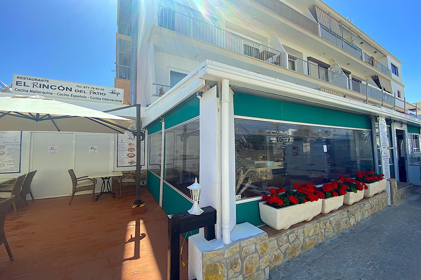 Ravintola/baari myytävänä paikassa Cala Ratjada - 395 000 € (Ref: 6902515)