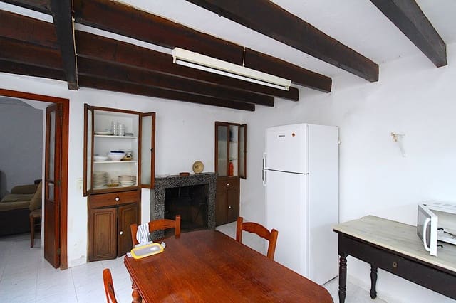 6 soveværelse Byhus til salg i Artà - € 320.000 (Ref: 6926222)