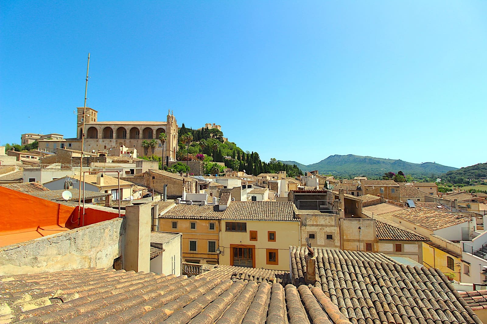 6 soveværelse Byhus til salg i Arta - € 320.000 (Ref: 6926222)