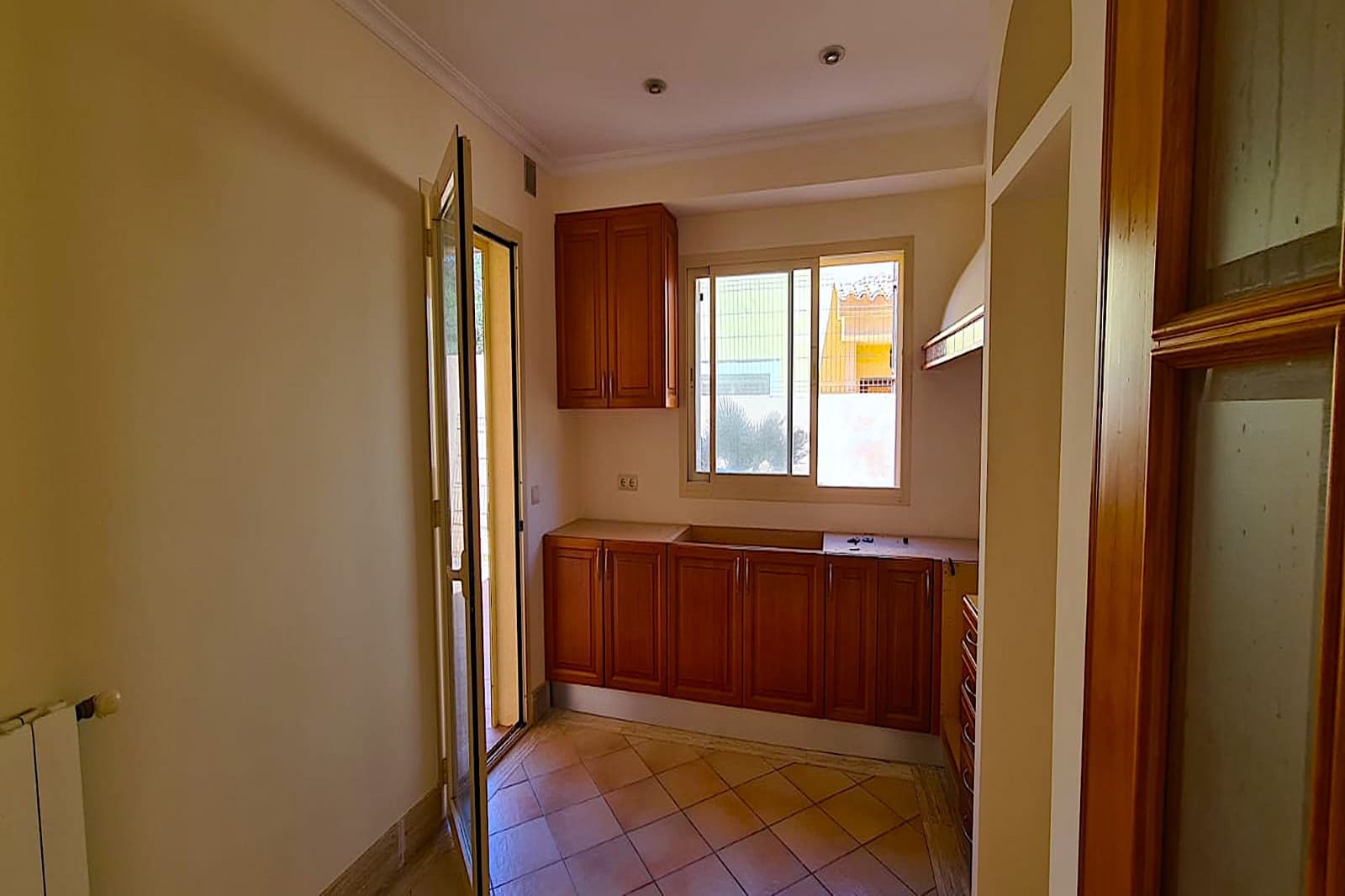 3 makuuhuone Huvila myytävänä paikassa Cala Mesquida mukana uima-altaan 
autotalli - 950 000 € (Ref: 6927938)