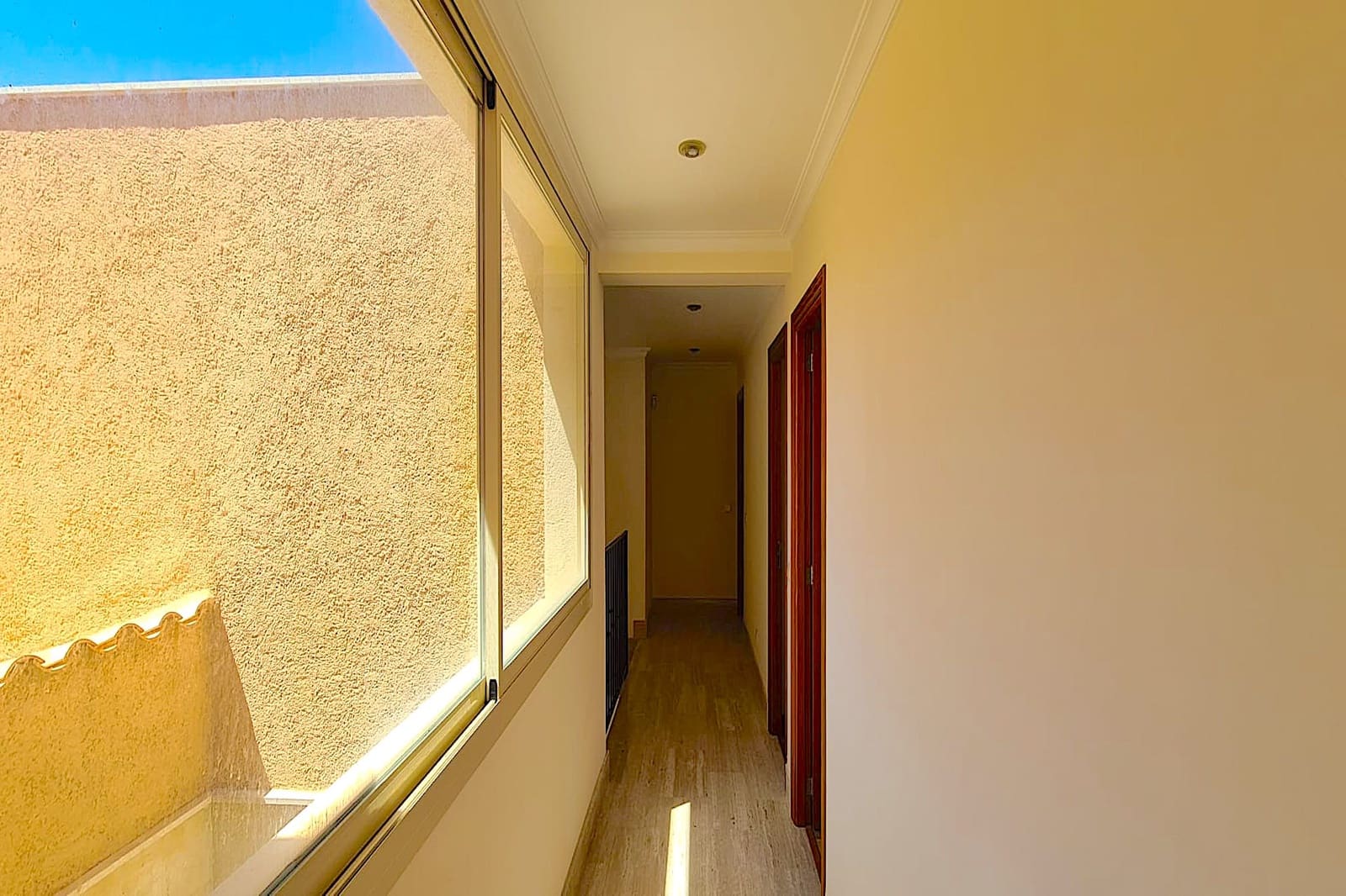 3 makuuhuone Huvila myytävänä paikassa Cala Mesquida mukana uima-altaan 
autotalli - 950 000 € (Ref: 6927938)