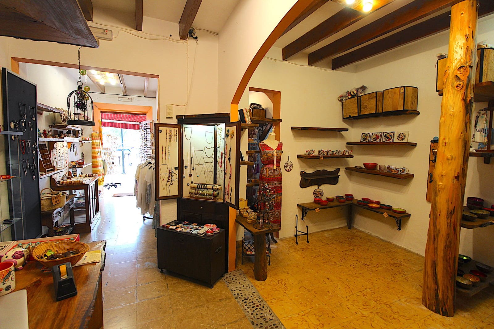 Local Commercial à vendre à Cala Ratjada - 540 000 € (Ref: 7236603)