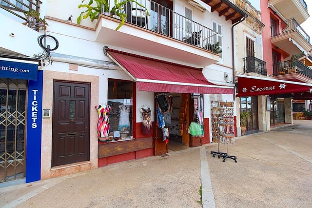 Erhverv til salg i Cala Ratjada, Capdepera - € 540.000 (Ref: 7236603)