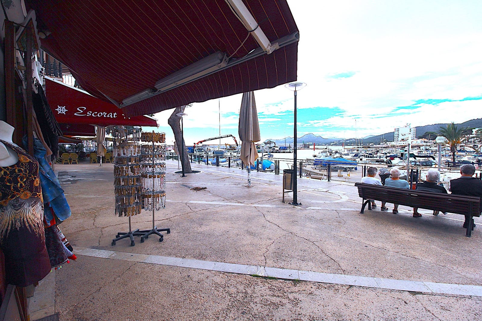 Local Commercial à vendre à Cala Ratjada - 540 000 € (Ref: 7236603)