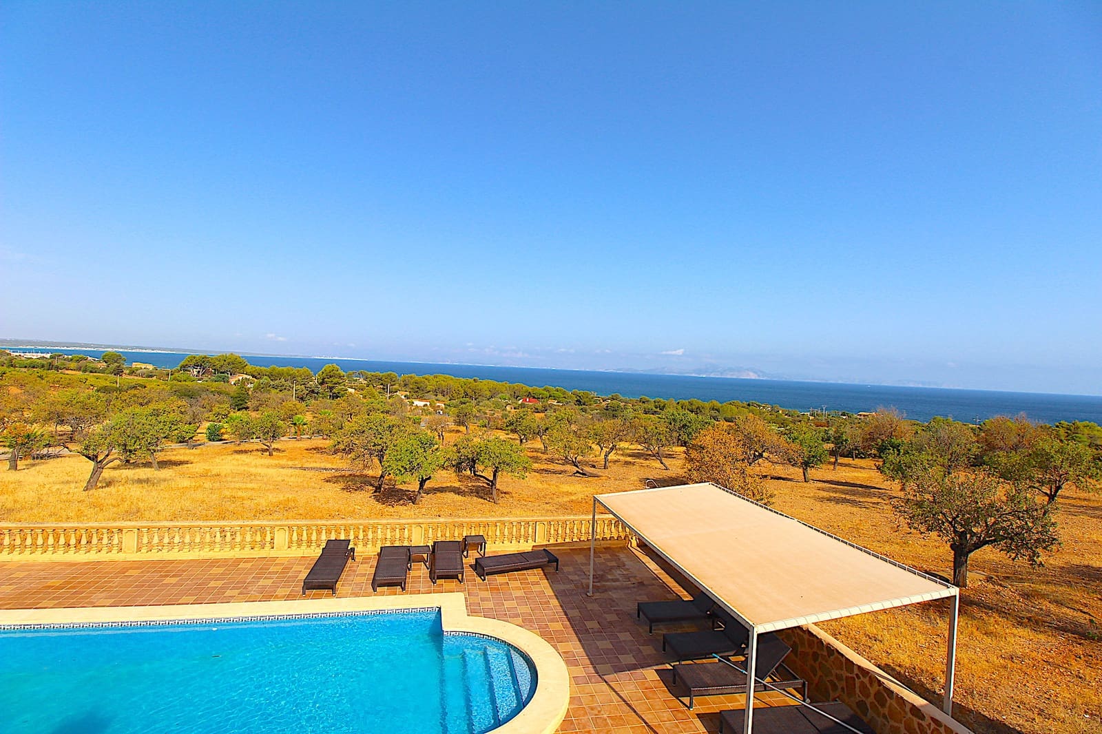 7 soveværelse Finca/Landehus til salg i Arta med swimmingpool garage - € 5.000.000 (Ref: 8510431)