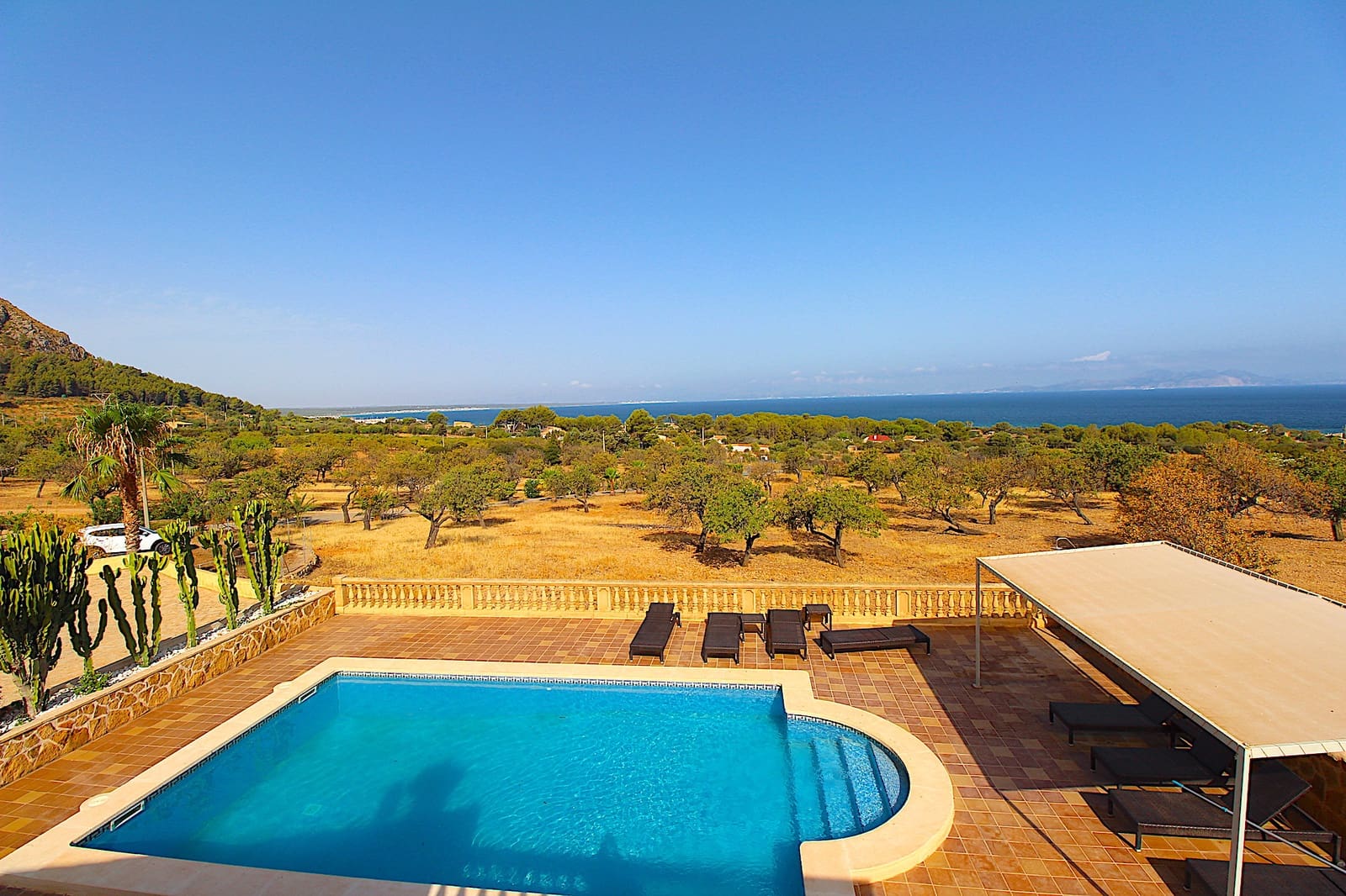 7 soveværelse Finca/Landehus til salg i Arta med swimmingpool garage - € 5.000.000 (Ref: 8510431)