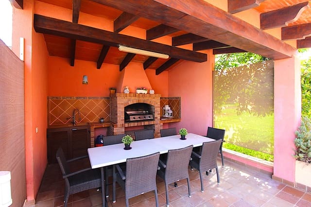 7 soveværelse Finca/Landehus til salg i Artà med swimmingpool garage - € 5.000.000 (Ref: 8510431)