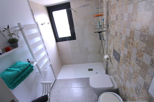 3 slaapkamer Appartement te koop in Font de Sa Cala / Font de La Cala, Capdepera met zwembad garage - € 825.000 (Ref: 8837118)