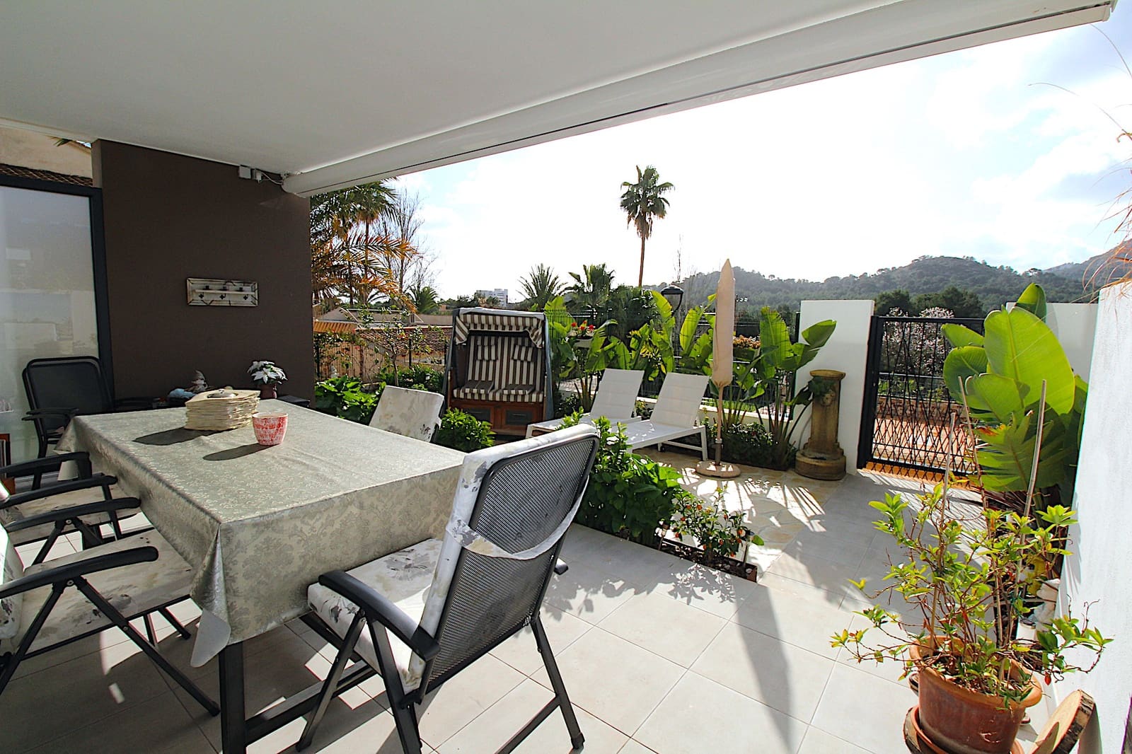 3 soveværelse Lejlighed til salg i Font de Sa Cala / Font de La Cala med swimmingpool garage - € 825.000 (Ref: 8837118)