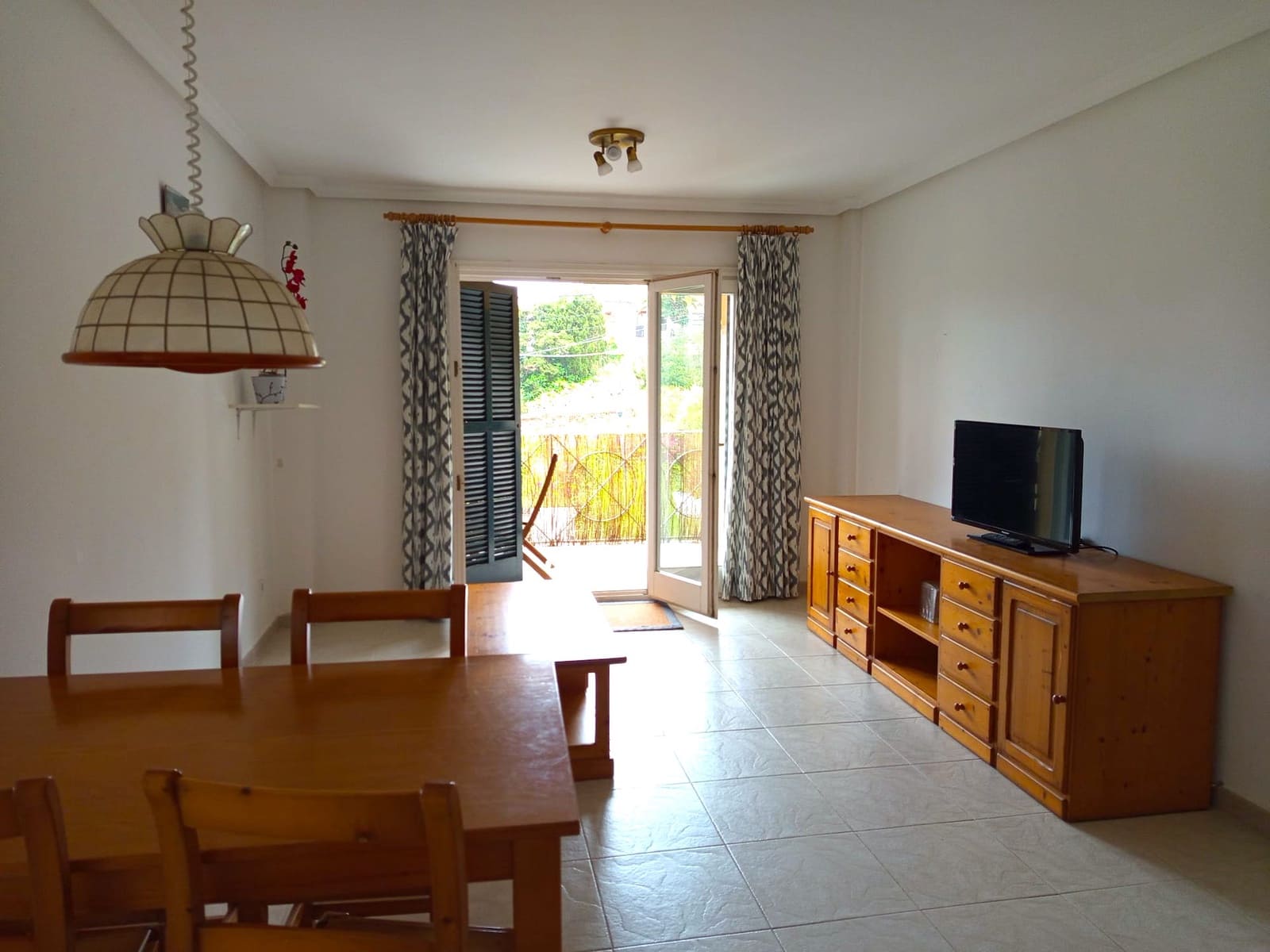 2 soveværelse Lejlighed til salg i Font de Sa Cala / Font de La Cala med garage - € 295.000 (Ref: 8999422)