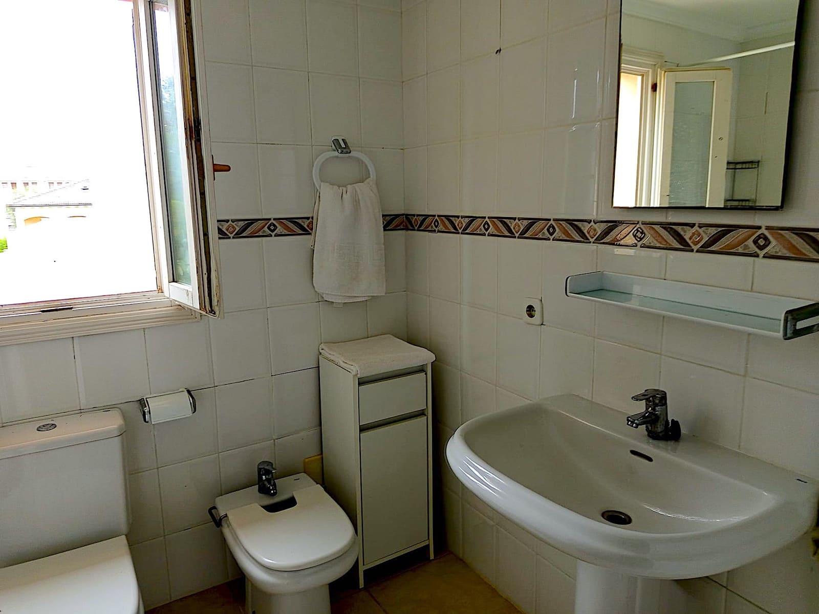 2 soveværelse Lejlighed til salg i Font de Sa Cala / Font de La Cala med garage - € 295.000 (Ref: 8999422)