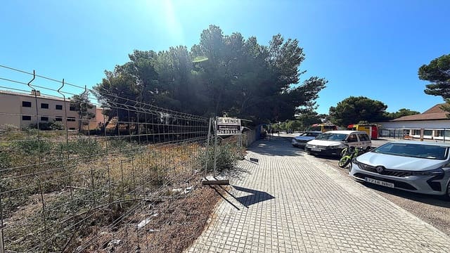 Tomt till salu i Cala Ratjada, Capdepera - 400 000 € (Ref: 9200837)
