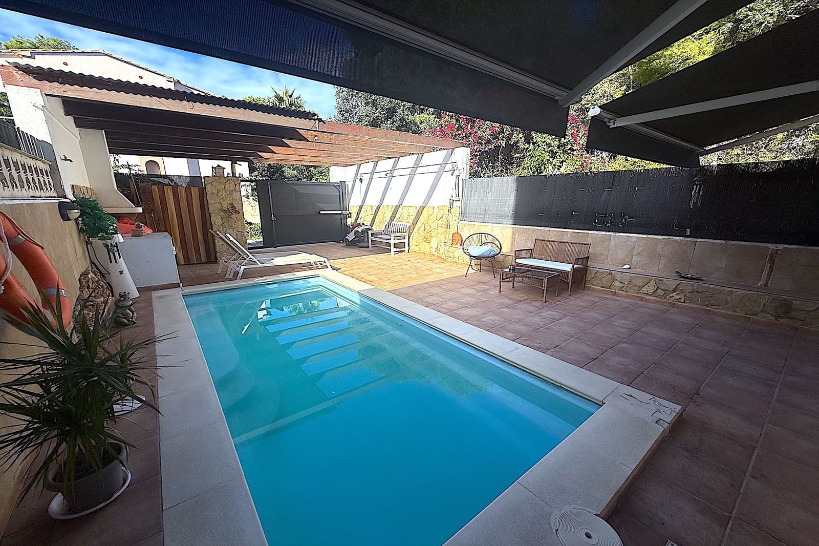 3 chambre Villa/Maison à vendre à Cala Ratjada avec piscine garage - 680 000 € (Ref: 9343919)