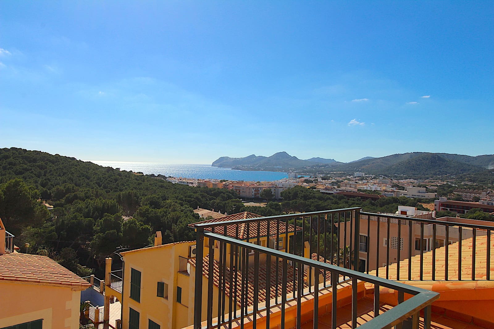 3 bedroom Villa for sale in Cala Ratjada with pool garage - € 1,400,000 (Ref: 9843863)