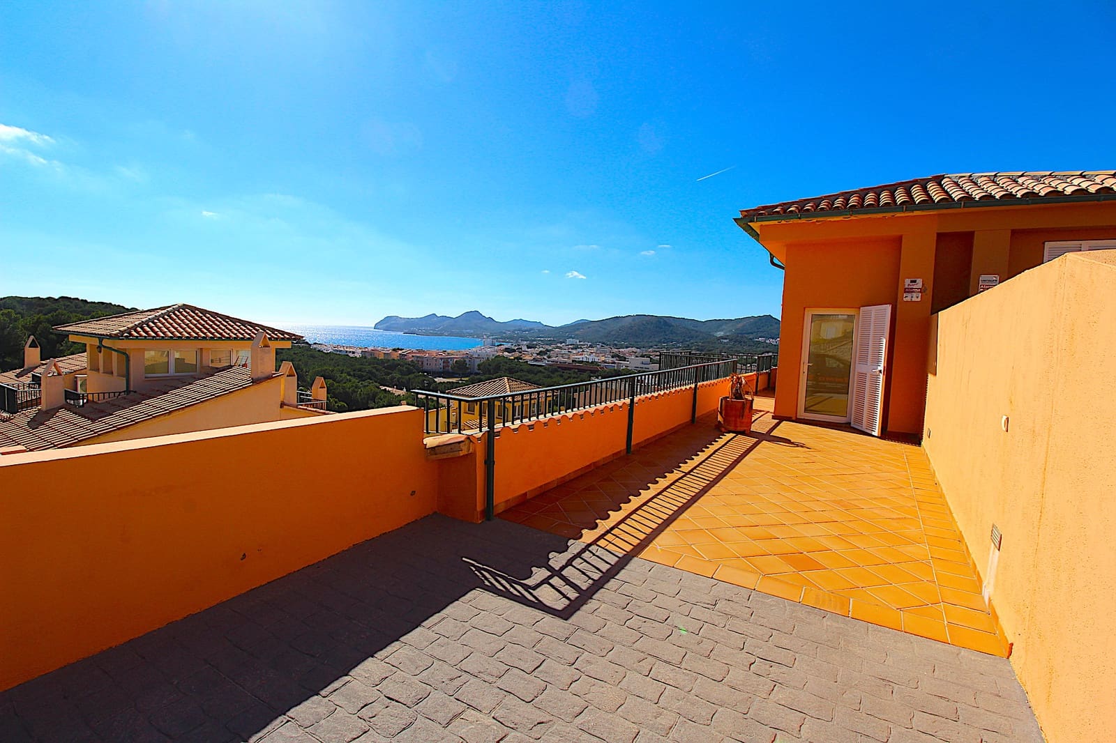 3 bedroom Villa for sale in Cala Ratjada with pool garage - € 1,400,000 (Ref: 9843863)