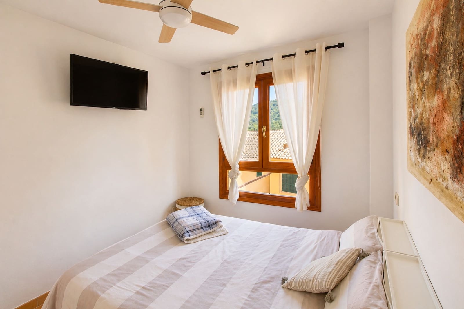 2 bedroom Apartment for sale in Capdepera with garage - € 299,000 (Ref: 9844078)