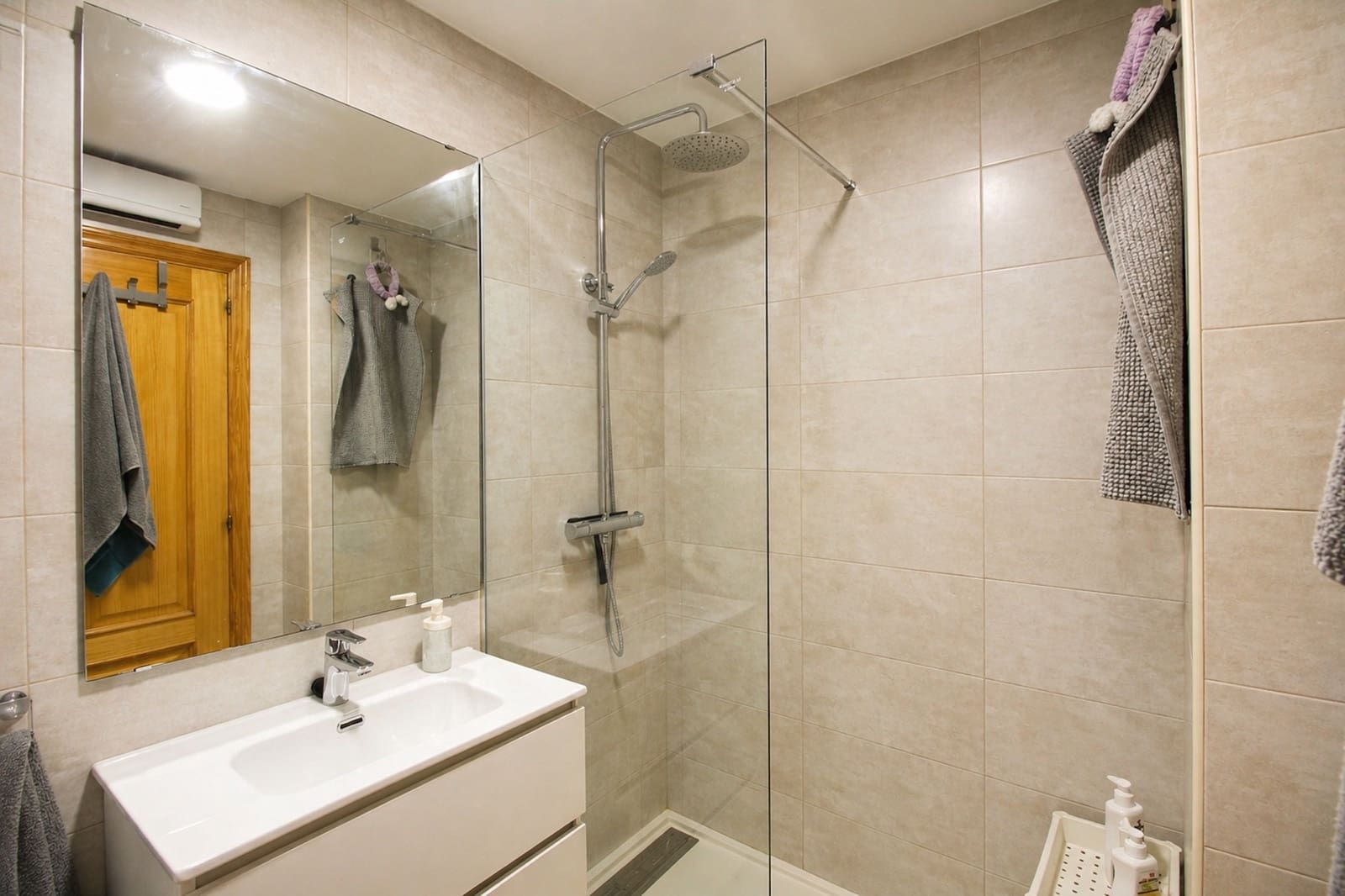 2 bedroom Apartment for sale in Capdepera with garage - € 299,000 (Ref: 9844078)