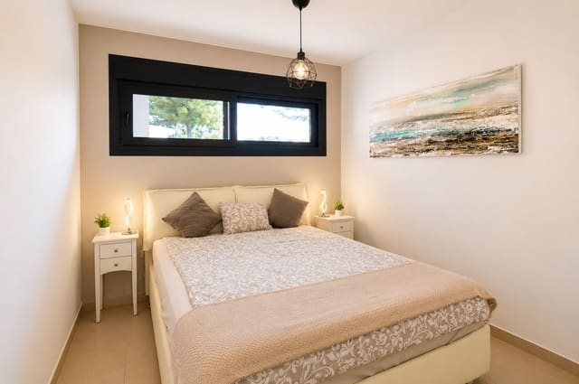 2 makuuhuone Huoneisto myytävänä paikassa Font de Sa Cala / Font de La Cala, Capdepera mukana uima-altaan 
autotalli - 579 000 € (Ref: 9877014)